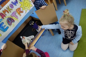 TYDZIEN BEZ ZABAWEK-TEATRALNA PRZYGODA