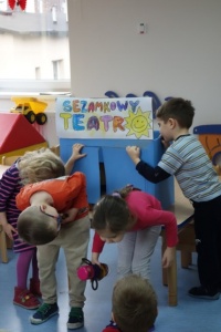 TYDZIEN BEZ ZABAWEK-TEATRALNA PRZYGODA